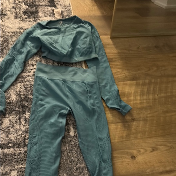 Gymshark Pants - Women's Teal Activewear Gymshark set